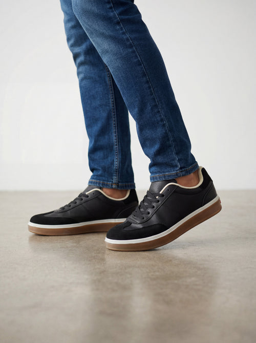 Chaussure Homme - type classic 700