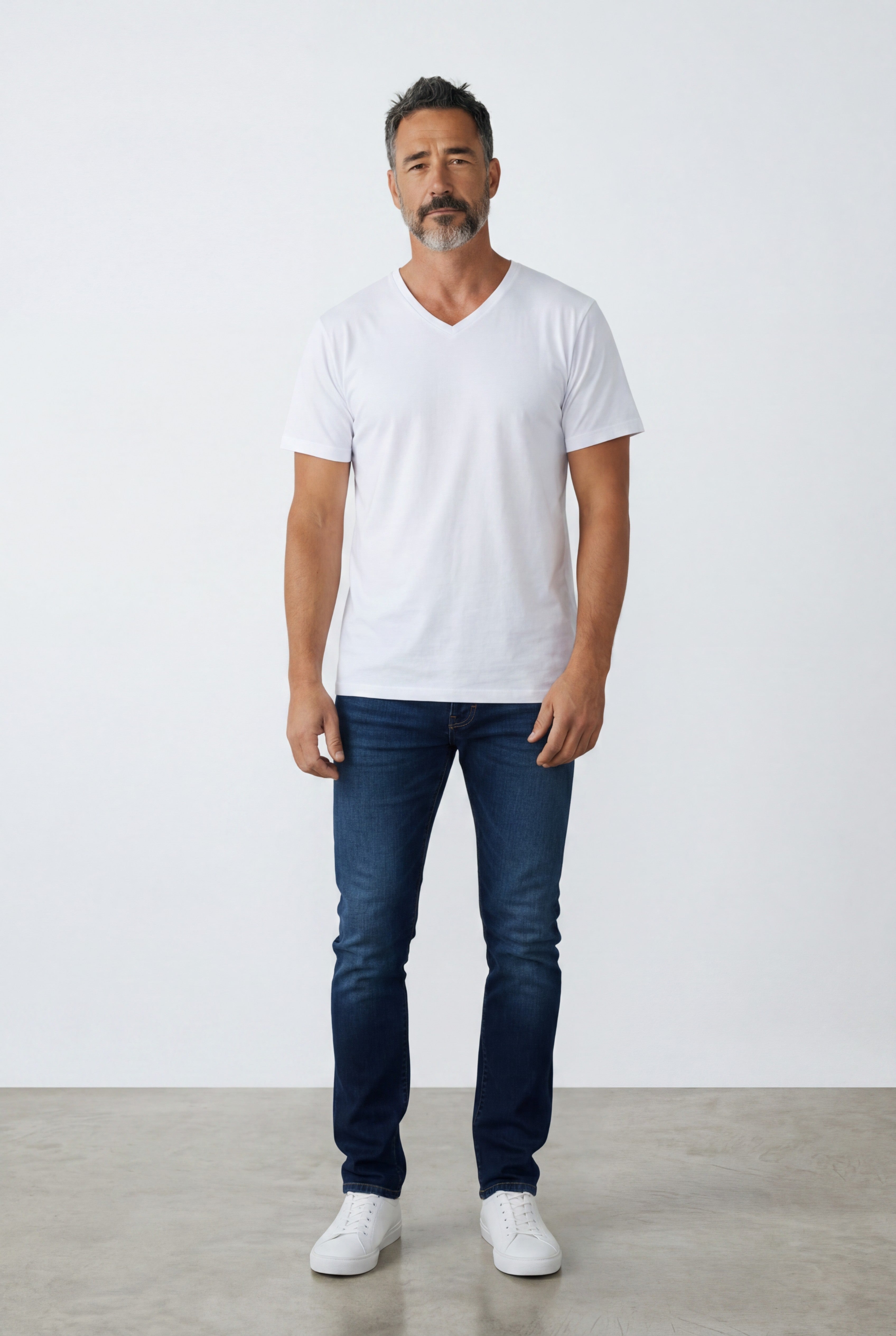 T-shirt col V-055